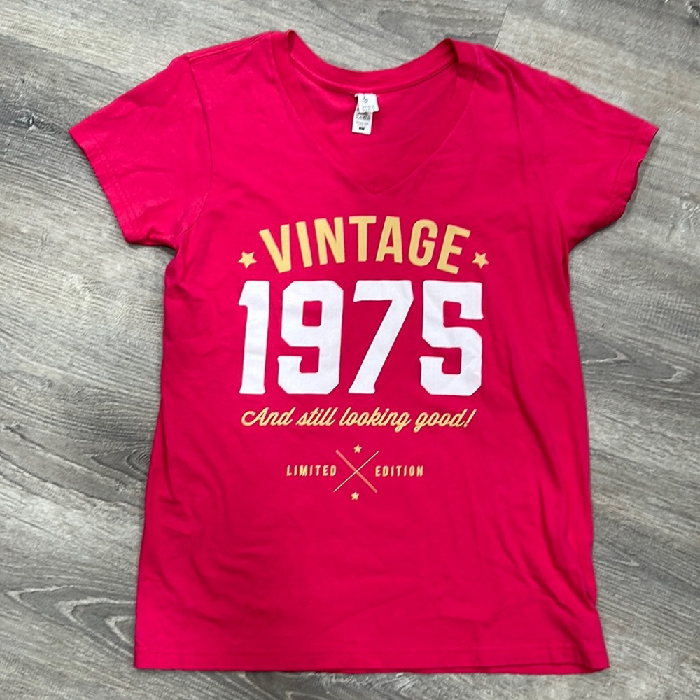 Women’s large Vintage, 1975 shirt. Excellent like new condition.